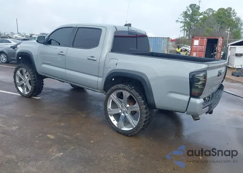 2021 Toyota Tacoma Trd Off-Road z USA, uszkodzony, nr VIN 3TMCZ5AN9MM389170